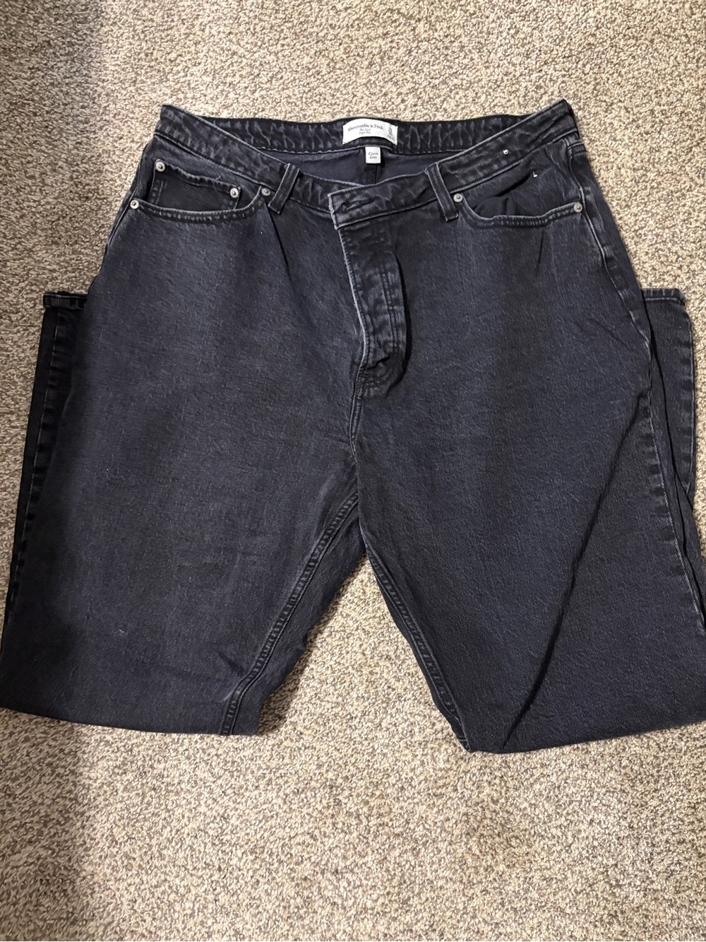 Abercrombie & Fitch Straight Leg Jeans — Washed Black